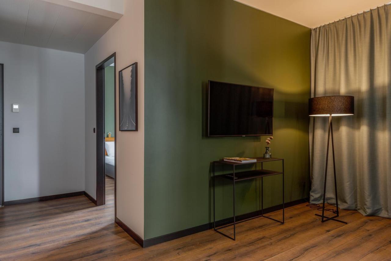 Black F House - Serviced Apartments Friburgo em Brisgóvia Exterior foto