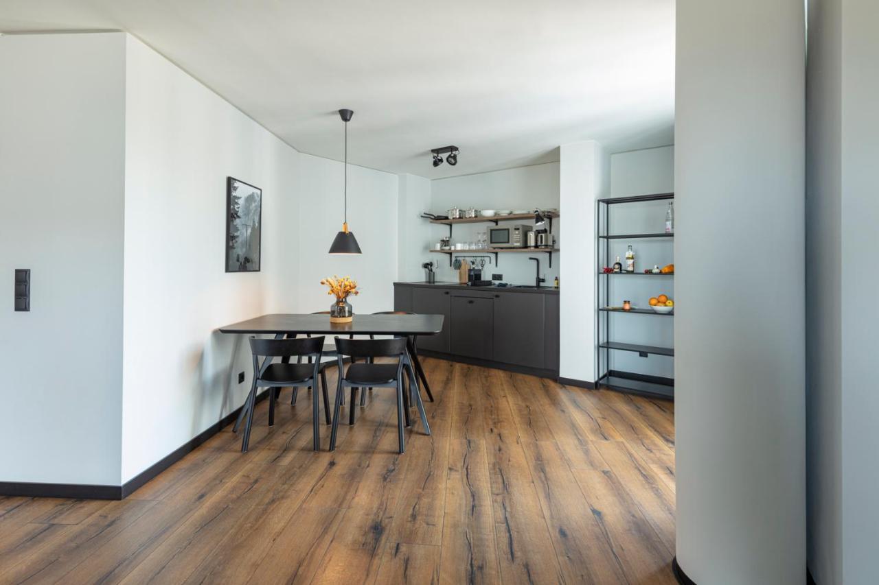 Black F House - Serviced Apartments Friburgo em Brisgóvia Exterior foto